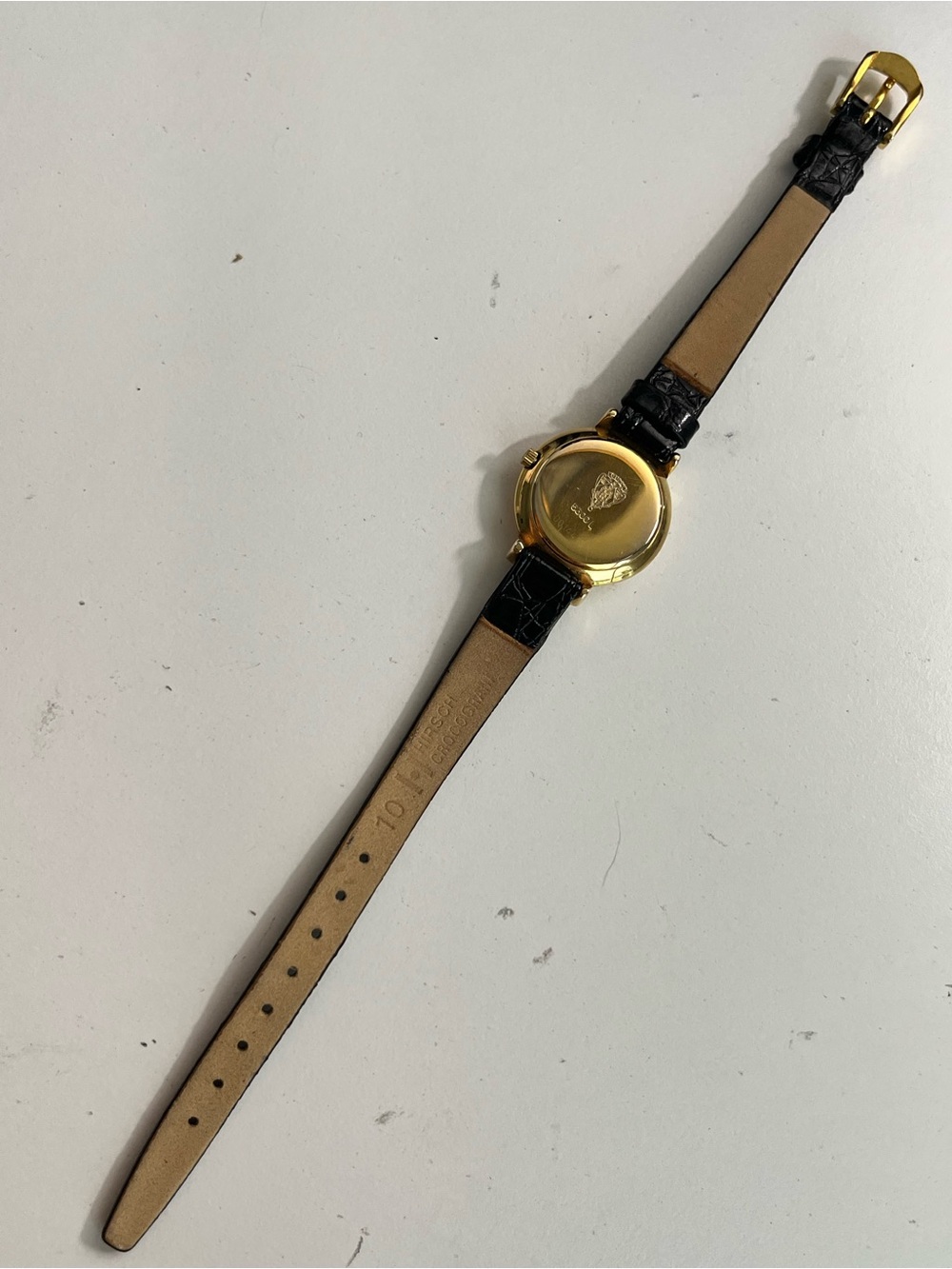 Gucci 5300L gold plated mother of pearl ladies watch - Picture 10 of 15